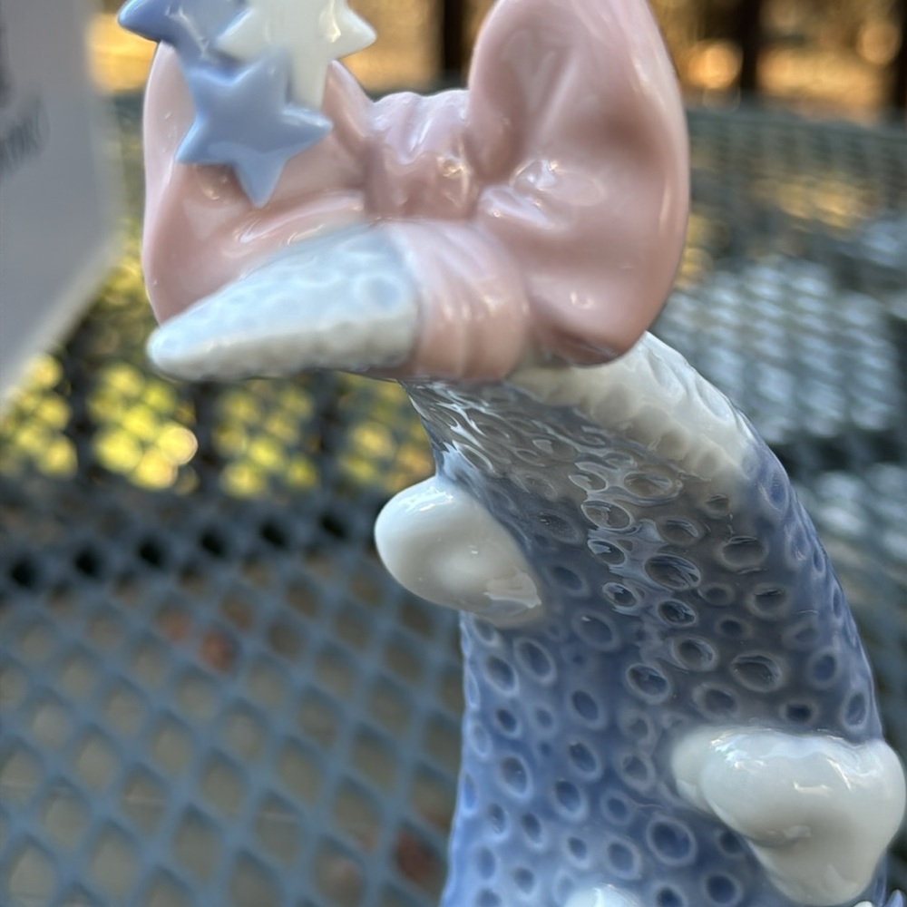 Lladró Collection "Heavens' LullaBy" Girl Figurine sleeping on a glossy moon - Picture 3 of 5